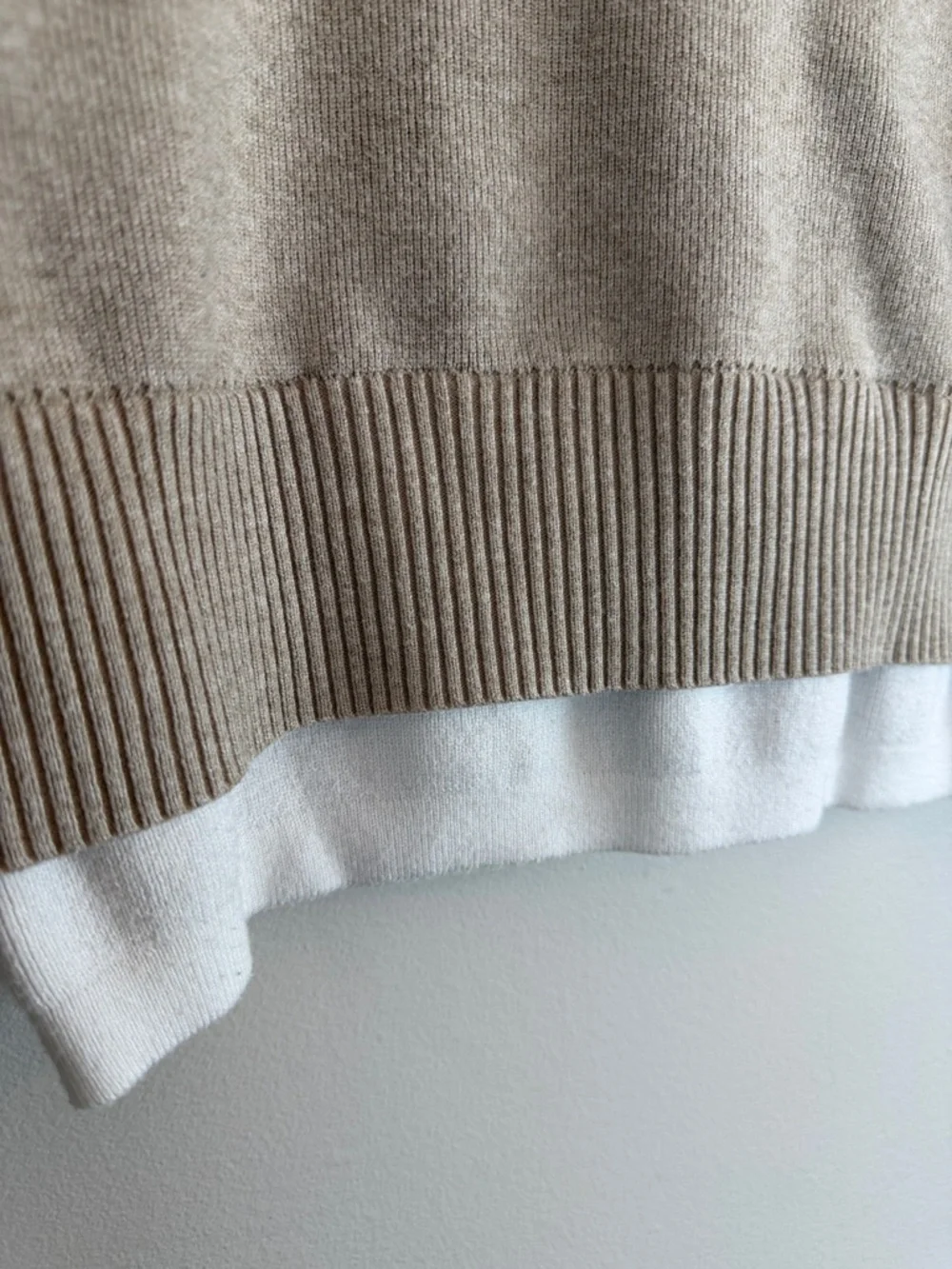 Boy’s XL Equestrian Horse Logo Knit Sweater Cream Pullover Preppy Style